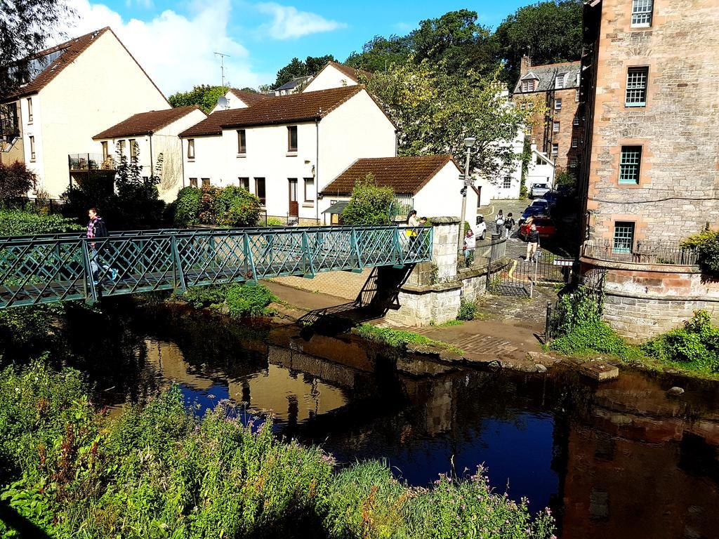 Dean Village - Lovely 2 Bed In Picturesque Dean Village With Balcony And Private Parking Appartement